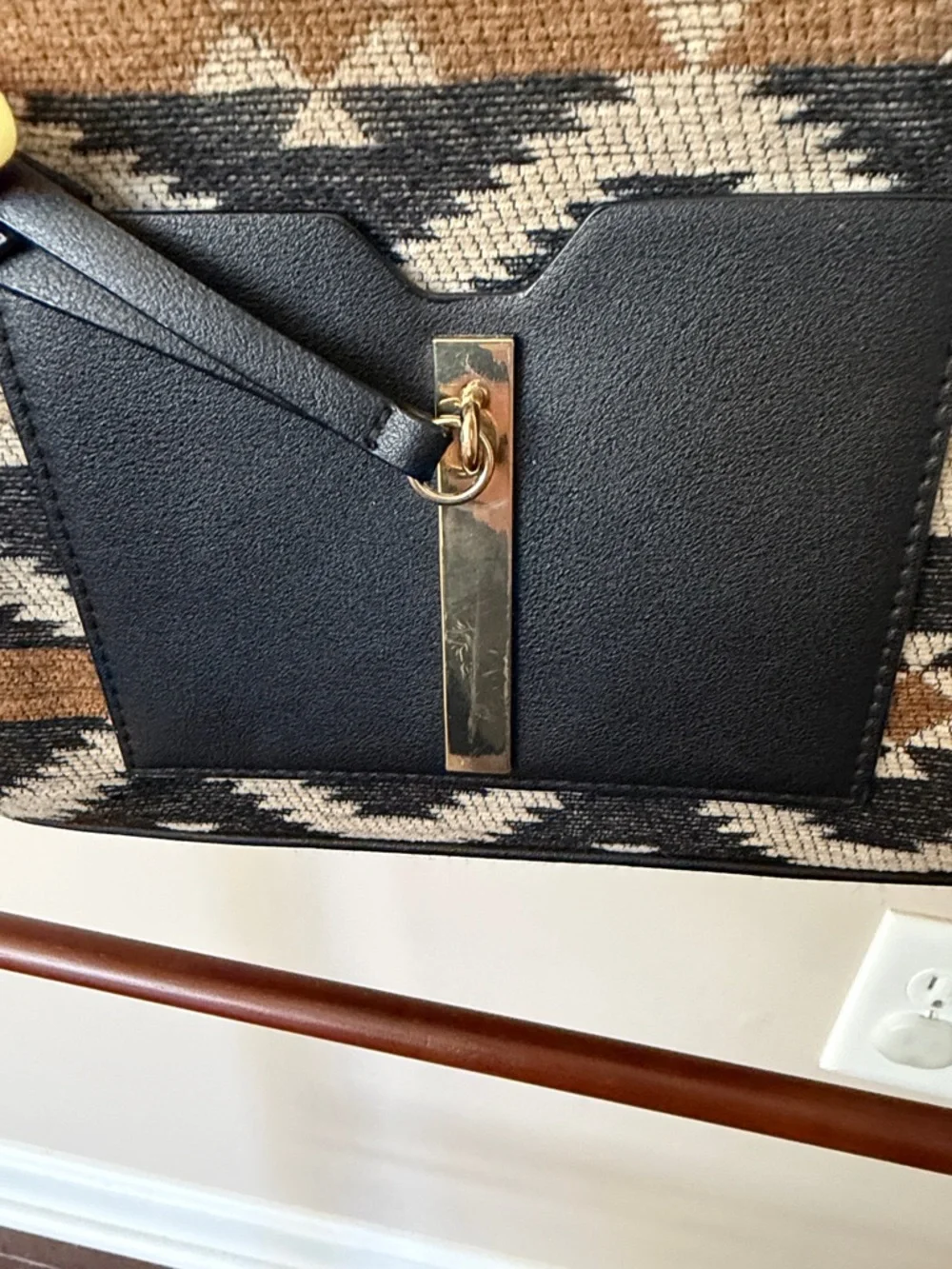 Danielle Nicole Black and Brown Patterned Crossbody - Picture 3 of 4